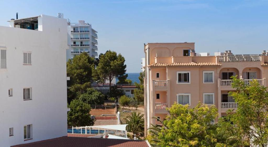 Apartamentos Sol Bay Sant Antoni de Portmany Exterior foto